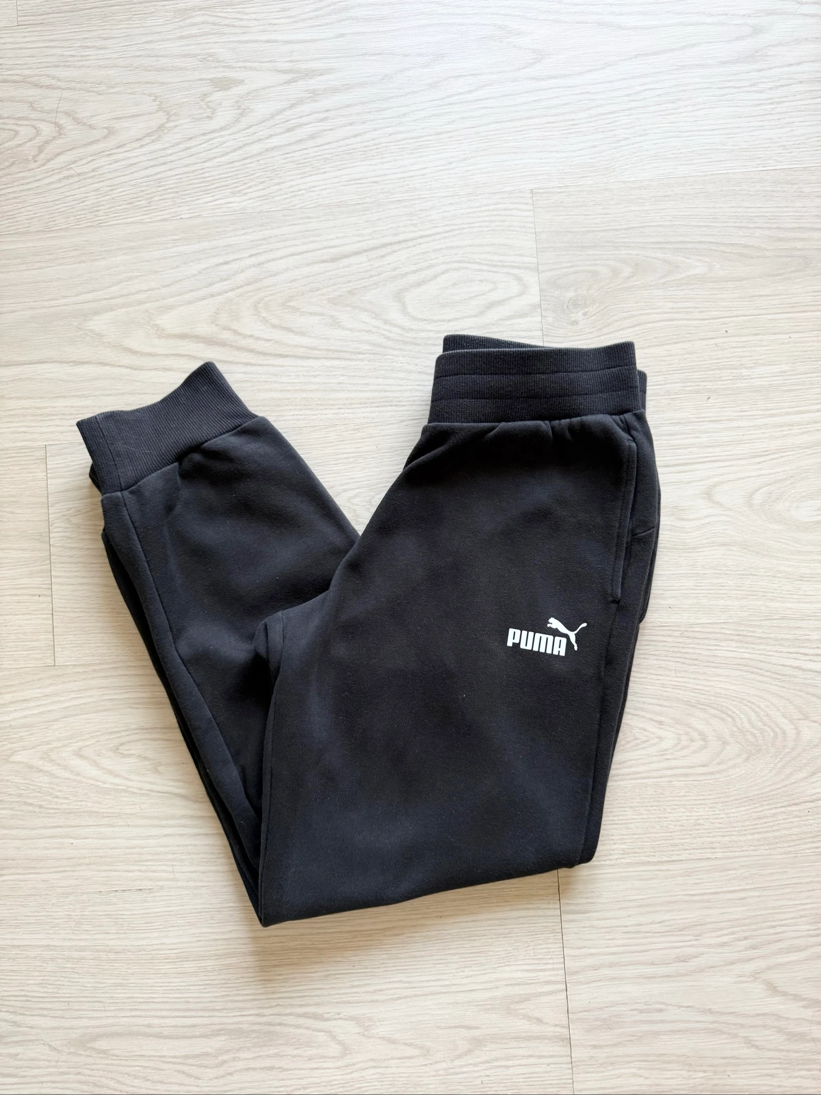 Jogging noir Puma taille 36 S 